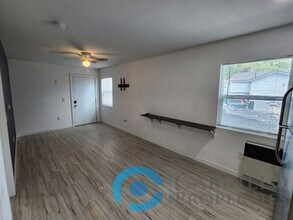 1307 Division St in Oceanside, CA - Building Photo - Building Photo
