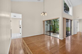 6130 Aloma Ln in Boca Raton, FL - Building Photo - Building Photo