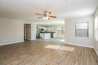 2468 E Palm Beach Dr in Chandler, AZ - Building Photo - Building Photo