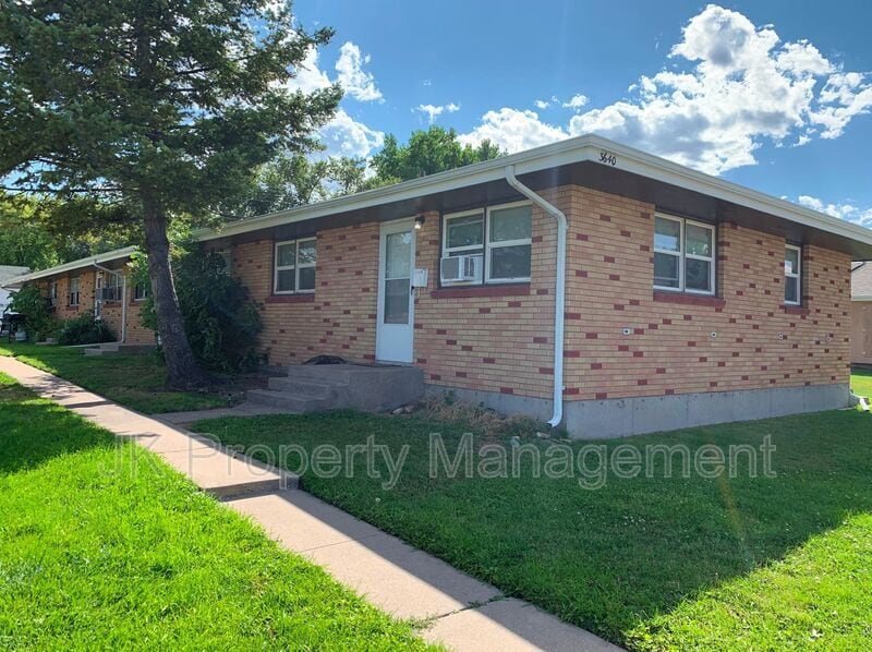 3640 9th Ave N in Great Falls, MT - Building Photo