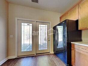 24 Chapel Lk N in Savannah, GA - Building Photo - Building Photo