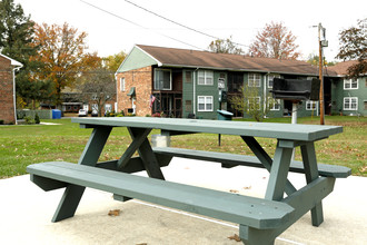 Barclay Village Apartments in Trenton, NJ - Foto de edificio - Building Photo