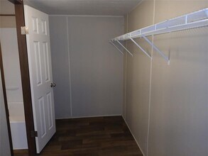 7070 FM1115 in Flatonia, TX - Building Photo - Building Photo