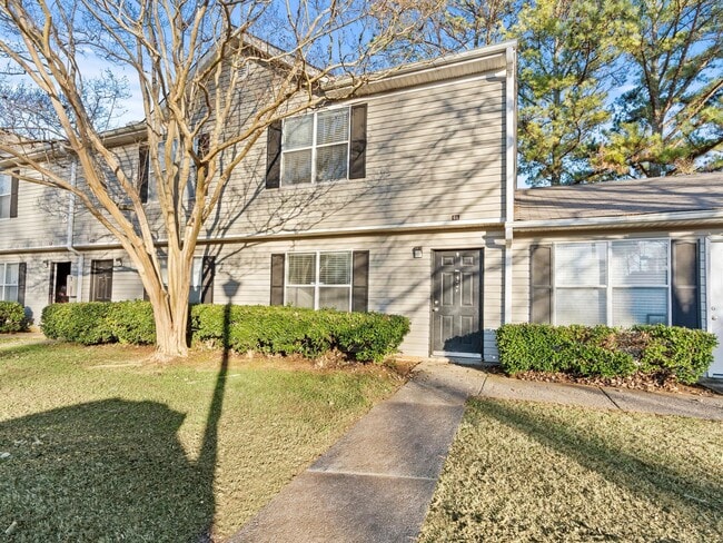 5025 Blue Spring Rd NW in Huntsville, AL - Foto de edificio - Building Photo