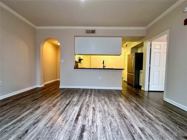 911 N Orange Ave in Orlando, FL - Building Photo - Building Photo