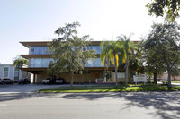 3554 1st Ave N in St. Petersburg, FL - Foto de edificio - Building Photo