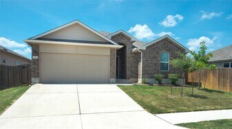 108 Freedom Park Ave in Liberty Hill, TX - Building Photo