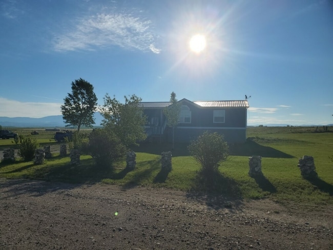 property at 22 Woodchuck Lp