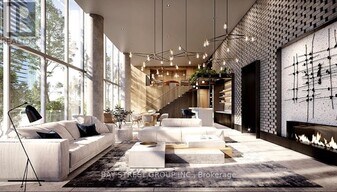 28 Interchange Wy in Vaughan, ON - Building Photo