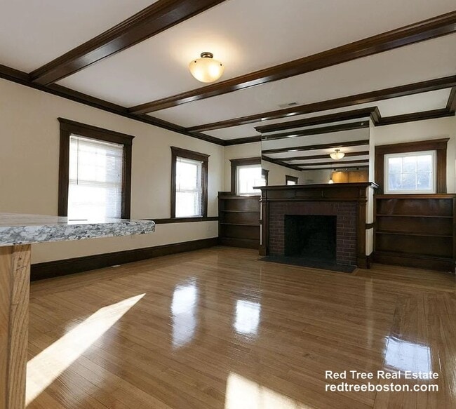 34 Bentley St, Unit 2