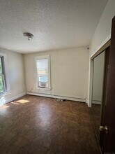 55 Pond St in New Haven, CT - Building Photo - Building Photo