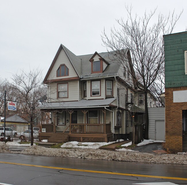 751 Dewey Ave in Rochester, NY - Building Photo - Building Photo