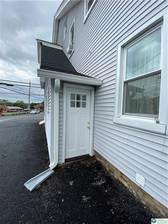 5878 Sullivan Trail in Nazareth, PA - Building Photo - Building Photo