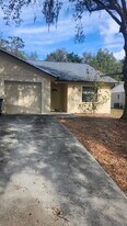 7413 Mead Dr, Unit 7413 Mead in Spring Hill, FL - Building Photo