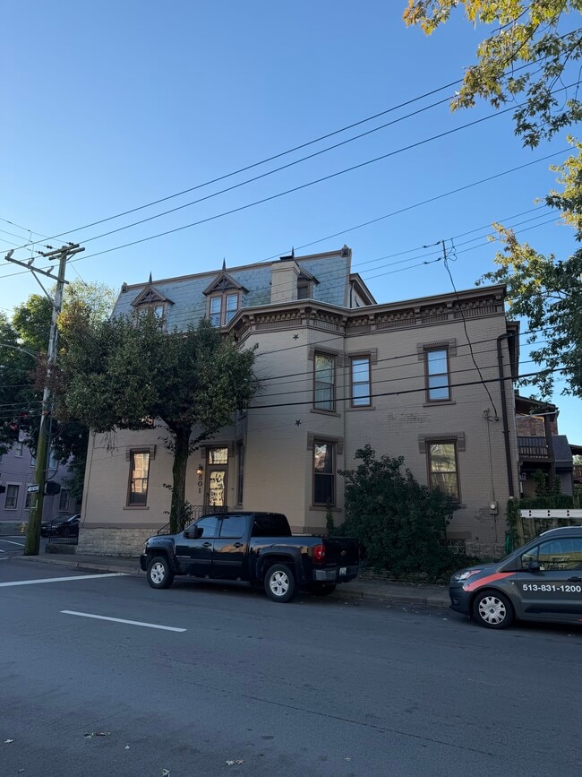 property at 501 Russell St