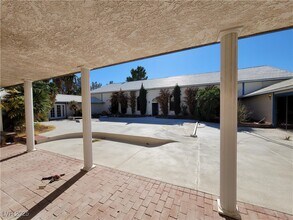 6343 W Torino Ave in Las Vegas, NV - Building Photo - Building Photo