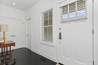 77 Havemeyer Ln in Stamford, CT - Building Photo - Building Photo
