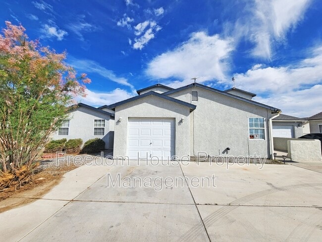 property at 1381 Ogallala St