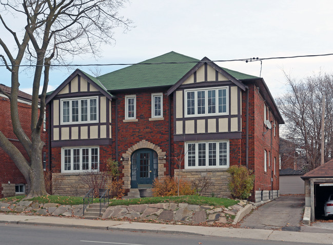 955-957 Avenue Rd in Toronto, ON - Building Photo - Primary Photo