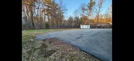 65 W High St in Somersworth, NH - Building Photo - Building Photo