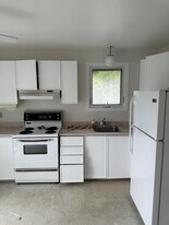 2057 Jasmine Crescent in Ottawa, ON - Building Photo
