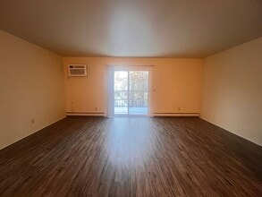 529 Donna St NW in Sparta, MI - Building Photo - Building Photo