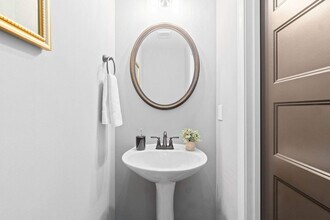 865 Central Ave in Clarksville, TN - Building Photo - Building Photo