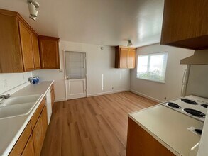 2109-2111 Willester Ave in San Jose, CA - Building Photo - Building Photo