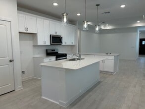 20811 Summit St in Tomball, TX - Building Photo - Building Photo