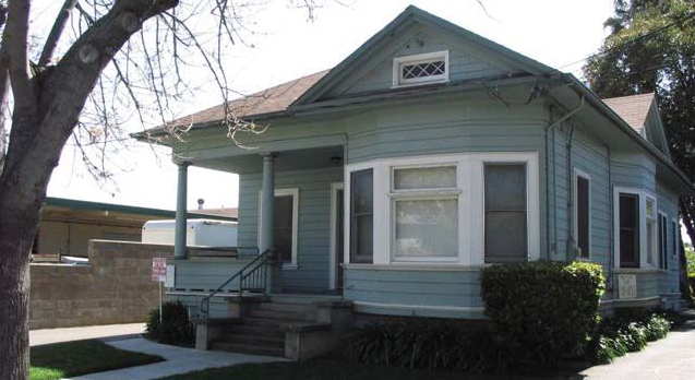 323-329 Gifford Ave in San Jose, CA - Foto de edificio - Building Photo