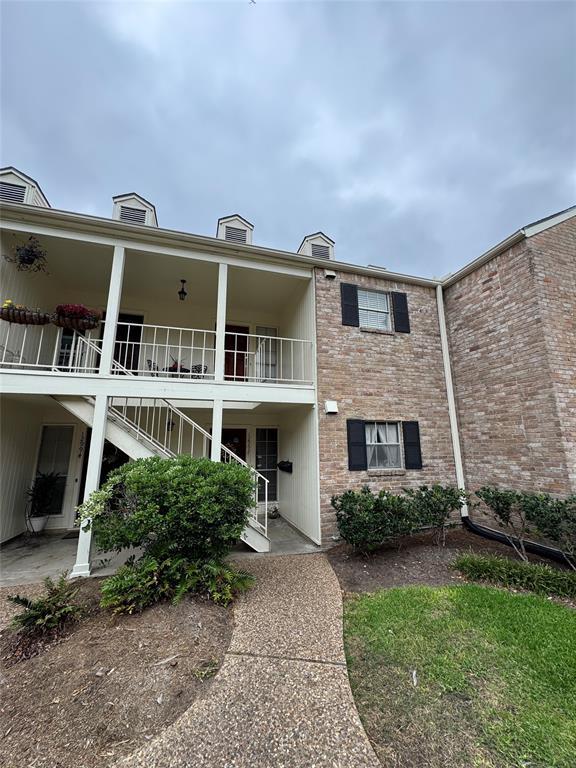 12992 Trail Hollow Dr in Houston, TX - Building Photo - Building Photo