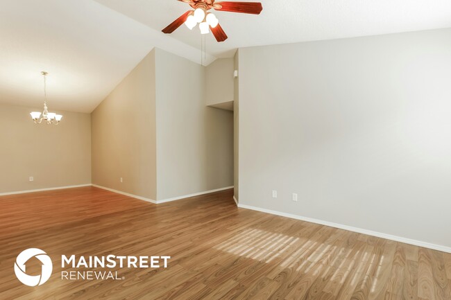 107 Meadow Blvd in Sanford, FL - Building Photo - Building Photo