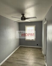 20258 Schaefer Hwy, Unit 23 in Detroit, MI - Foto de edificio - Building Photo