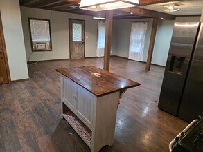 305 Rogers Ave in Sterlington, LA - Building Photo - Building Photo