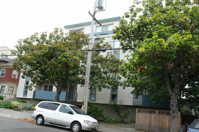 2330 Haste St in Berkeley, CA - Building Photo - Building Photo