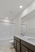 213 Sweetgrass Ln in Powdersville, SC - Building Photo - Building Photo