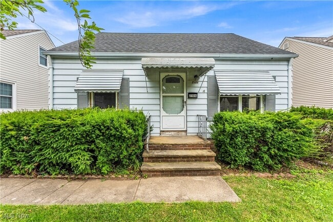 property at 2506 Brookdale Ave
