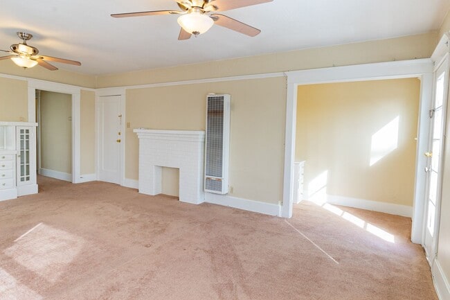 1109 Loma Ave in Long Beach, CA - Building Photo - Building Photo