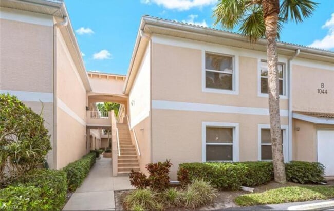 property at 1044 Woodshire Ln