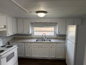 315 N Highland Ave in Greeneville, TN - Building Photo - Building Photo