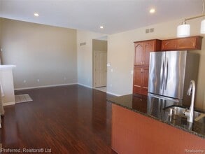 43124 Providence Ln in Canton Township, MI - Building Photo - Building Photo