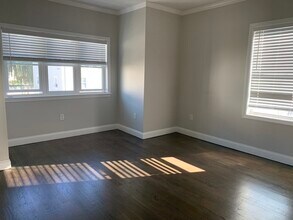 20 Meadow St in Fall River, MA - Building Photo - Building Photo