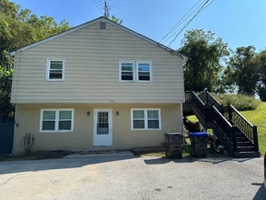 1566 Embreeville Rd in Coatesville, PA - Building Photo - Building Photo