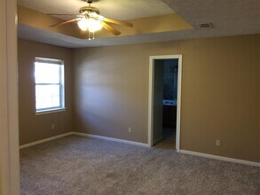 4009 Hunter Creek Dr in College Station, TX - Building Photo - Building Photo