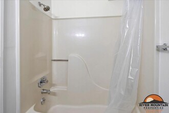 1404 University City Blvd in Blacksburg, VA - Building Photo - Building Photo