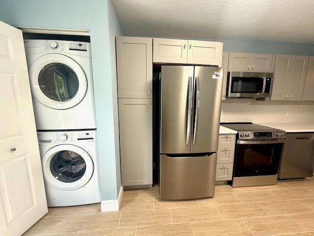 3496 Briar Bay Blvd in Royal Palm Beach, FL - Building Photo - Building Photo