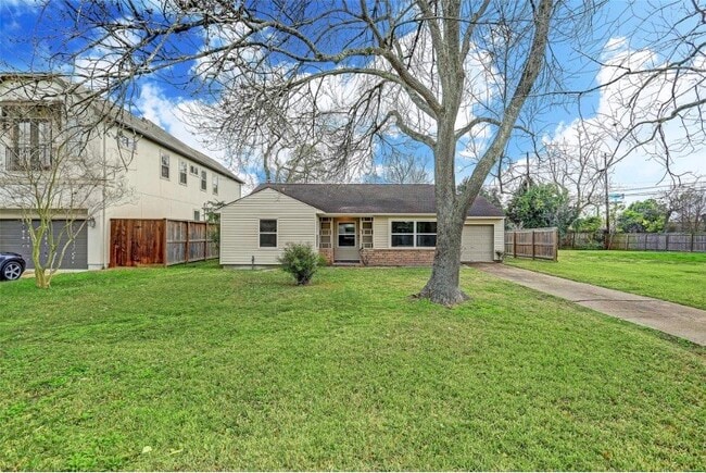 property at 4627 Maple St