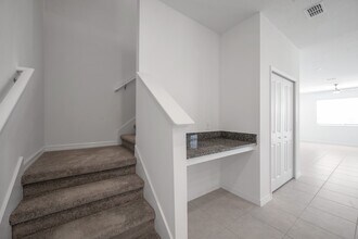 11111 65th Ter E in Palmetto, FL - Building Photo - Building Photo