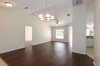 2819 93rd Ct E in Palmetto, FL - Building Photo - Building Photo