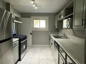 4225 N College Ave in Indianapolis, IN - Building Photo - Building Photo